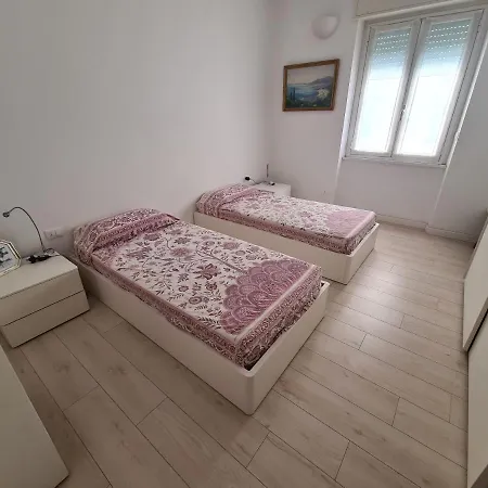 La Casa Del Centro By Portofinovacanze Apartmán