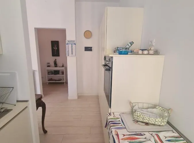 La Casa Del Centro By Portofinovacanze Apartment Rapallo